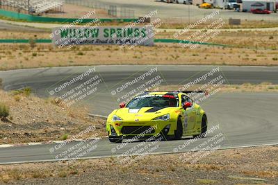 media/May-31-2025-CalClub SCCA (Sat) [[2c1a04e1ee]]/Qualifying/Group 2/Turn 4/